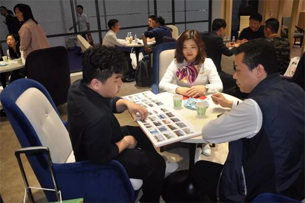 鴻業(yè)家具第43屆家博會(huì)圓滿(mǎn)成功